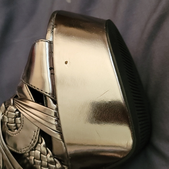 High heels - Picture 7 of 10